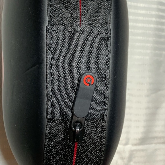 Beats By Dre Studio Over Ear Black Headphone Case CASE ONLY. EUC - Picture 4 of 4